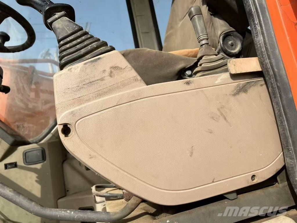 Doosan DH150 W-7 Escavatori gommati