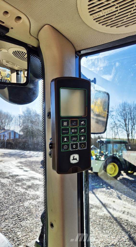 John Deere 6620 AP Traktoren