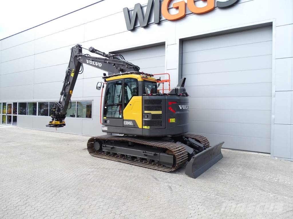 Volvo ECR 145 EL حفارات زحافة