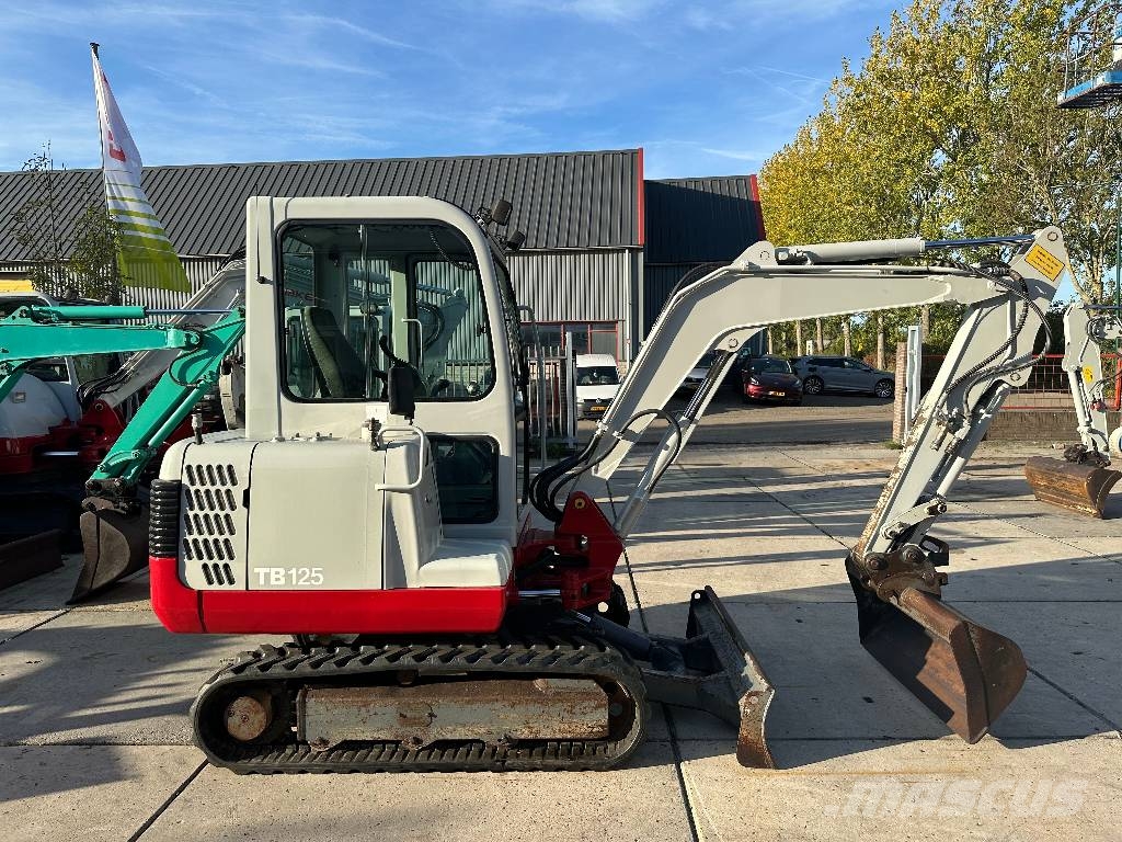Takeuchi TB125 Minigraafmachines < 7t