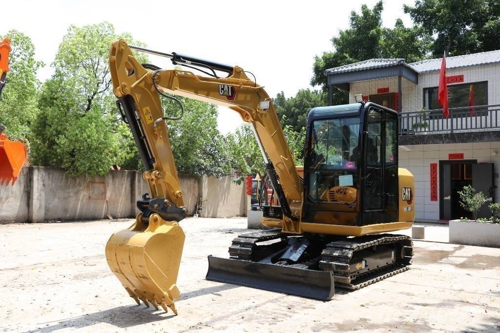 CAT 305.5E2 Mini bagri <7t