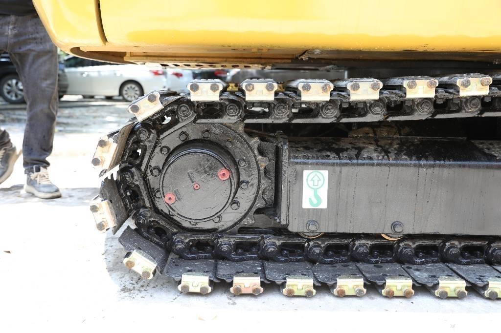 CAT 305.5E2 Mini bagri <7t