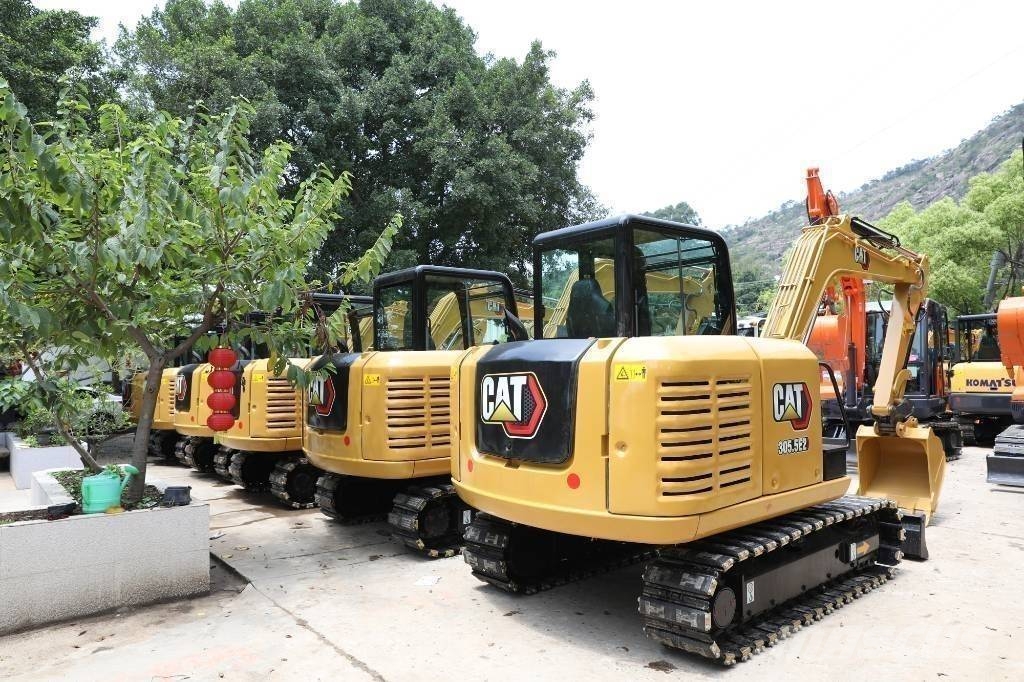 CAT 305.5E2 Mini bagri <7t