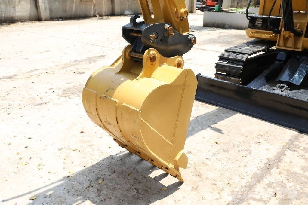 CAT 305.5E2 Mini bagri <7t