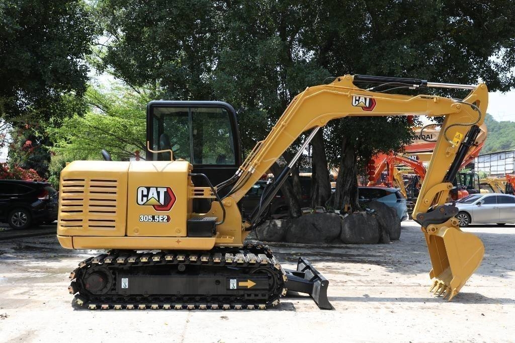 CAT 305.5E2 Mini bagri <7t