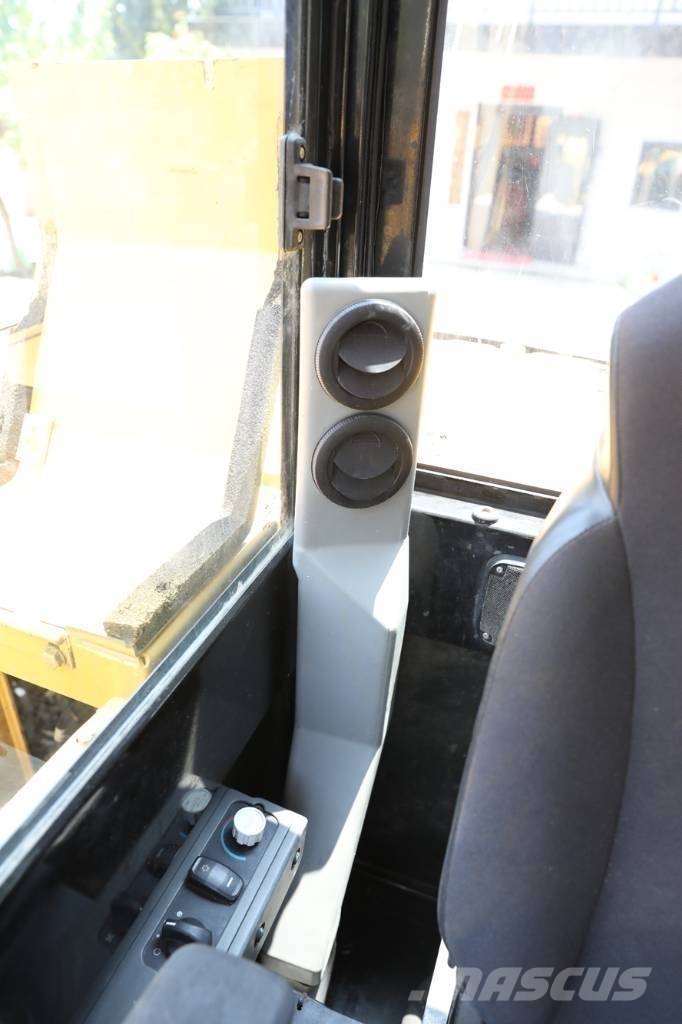CAT 305.5E2 Mini bagri <7t