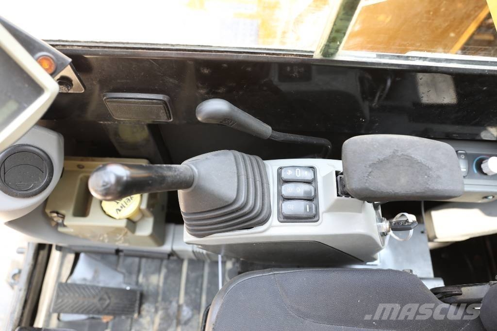 CAT 305.5E2 Mini bagri <7t