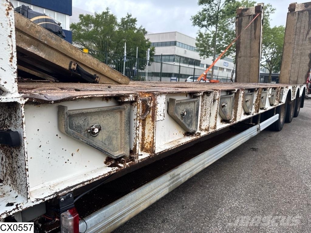 Kaiser Lowbed 57.000 KG نصف مقطورة مسطحة منخفضة