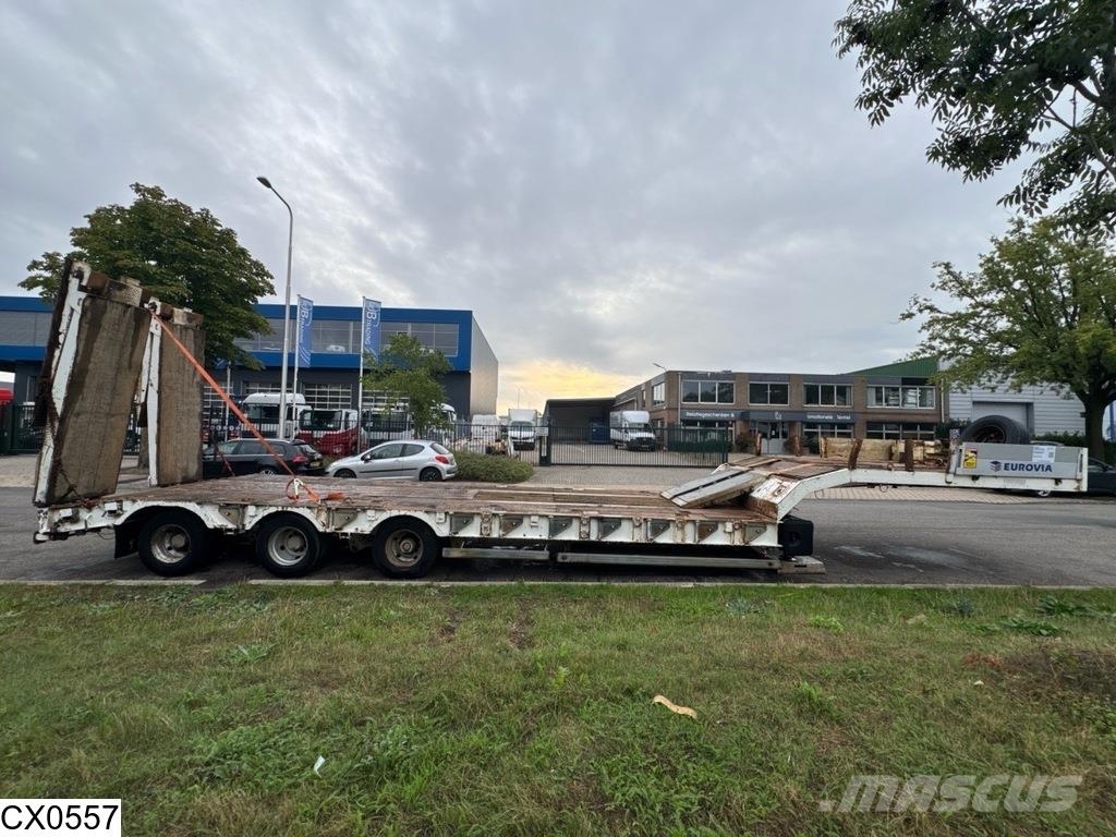 Kaiser Lowbed 57.000 KG نصف مقطورة مسطحة منخفضة