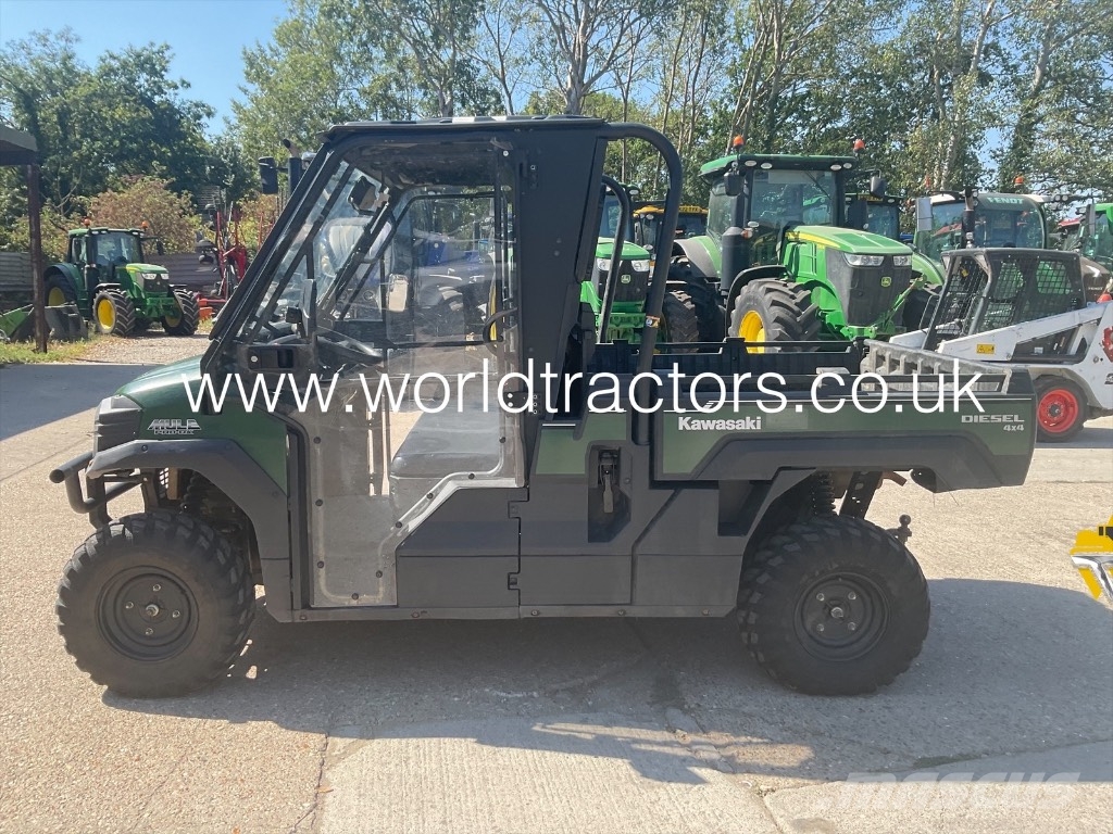 Kawasaki MULE PRO DX Підсобні машини