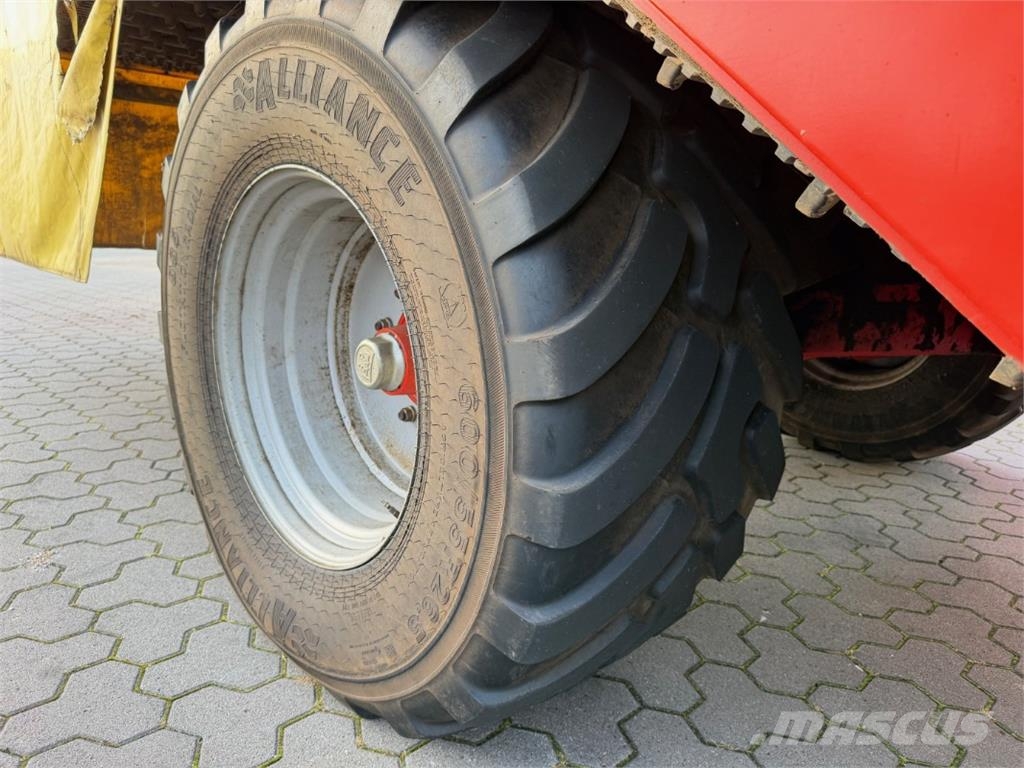 Grimme SE 150-60 UB Kombajni za zelenjavo