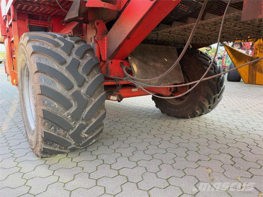 Grimme SE 150-60 UB Kombajni za zelenjavo