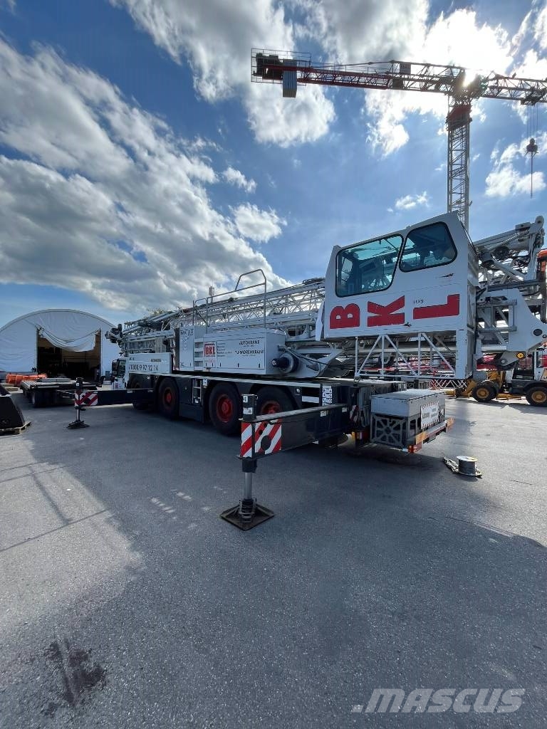 Liebherr MK 88 Plus 全路面起重機/吊車
