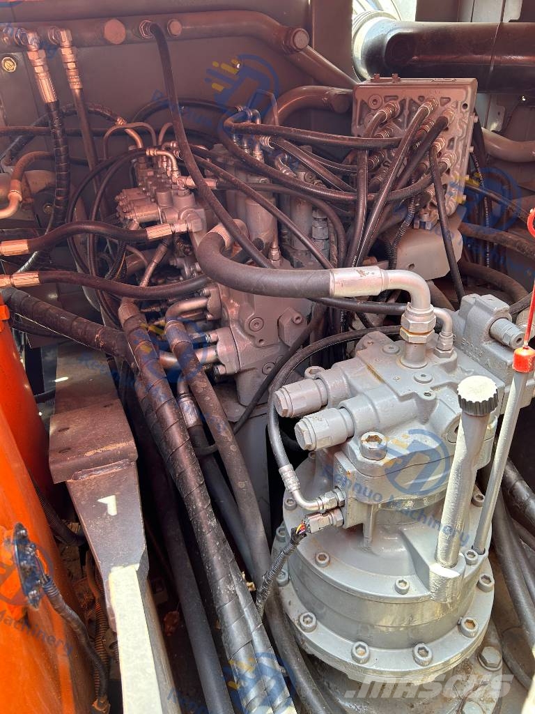 HITICHI ZX 210 LC Beltegraver