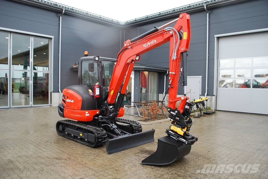 Kubota KX 042-4 Minigrävare, 4,2 ton Mini bageri < 7t