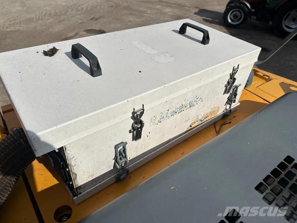 Liebherr R934C HDSL Escavadeiras de esteiras