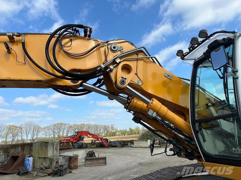 Liebherr R934C HDSL Escavadeiras de esteiras