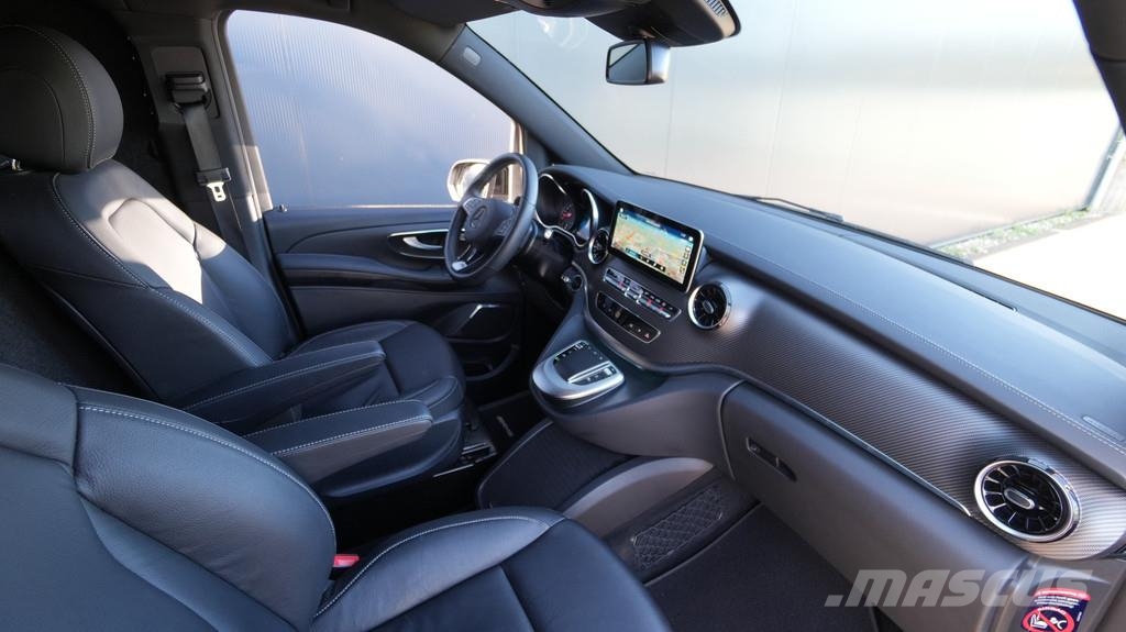 Mercedes-Benz V300d AVANTGARDE AMG ONLY 11.000KM Контейнер