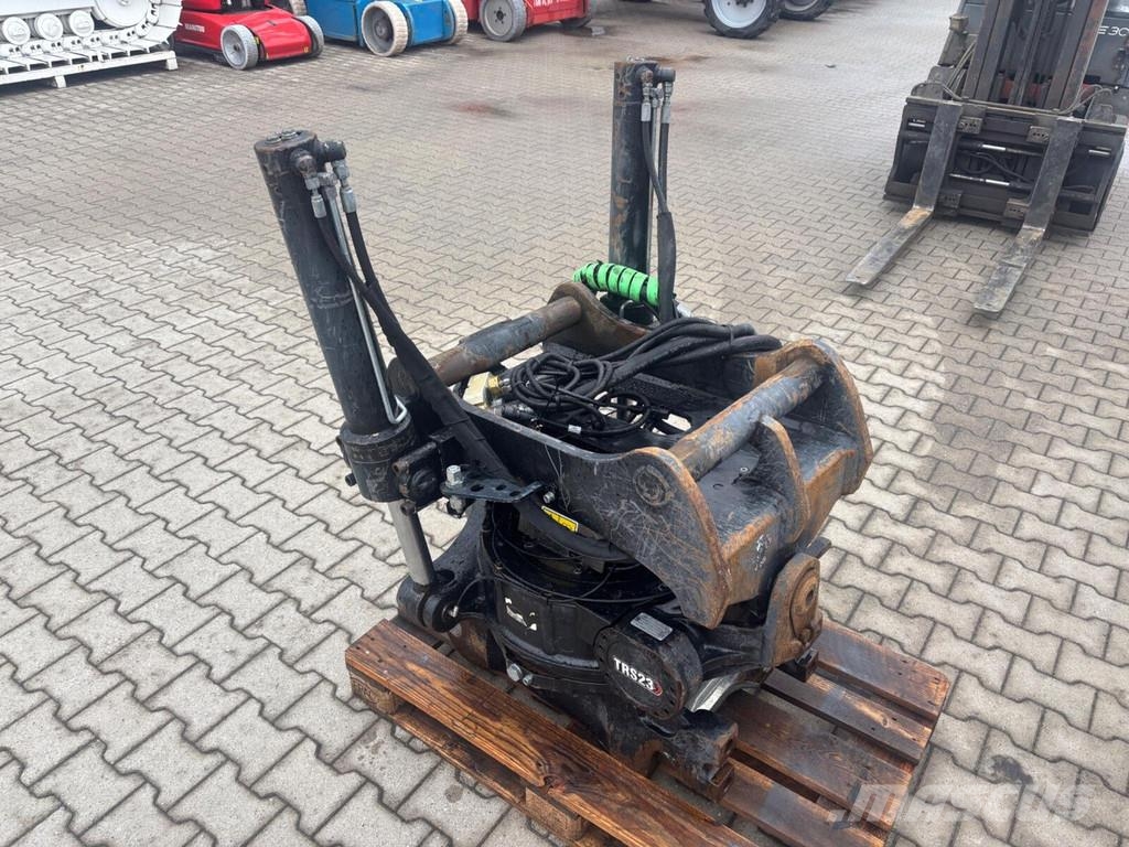 Rototilt TRS23 Volteadoras