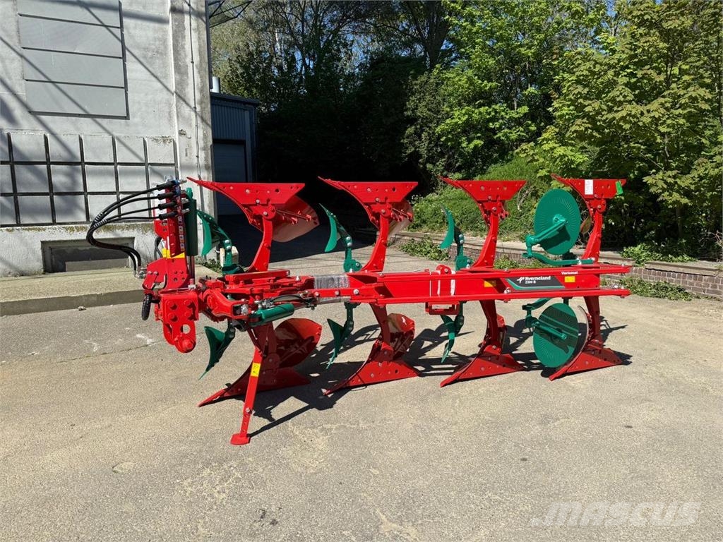 Kverneland 2300B Dvojstranné pluhy