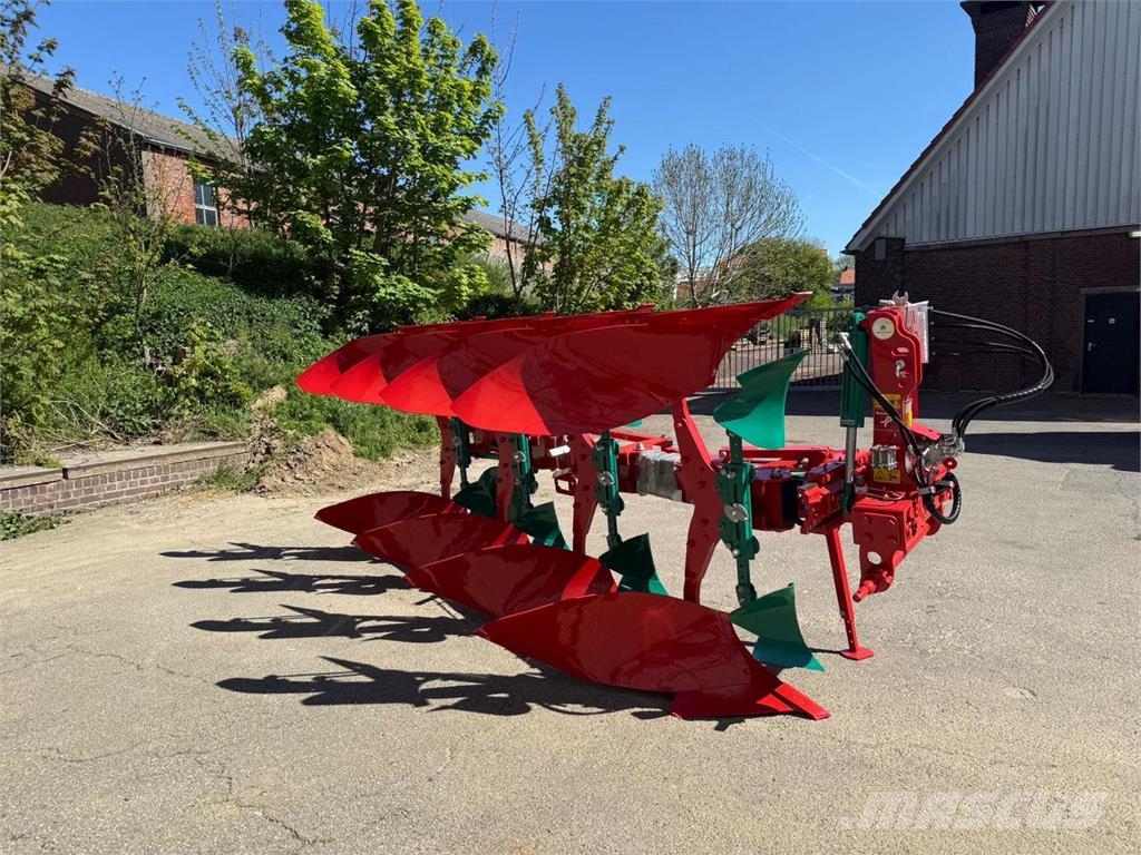 Kverneland 2300B Dvojstranné pluhy