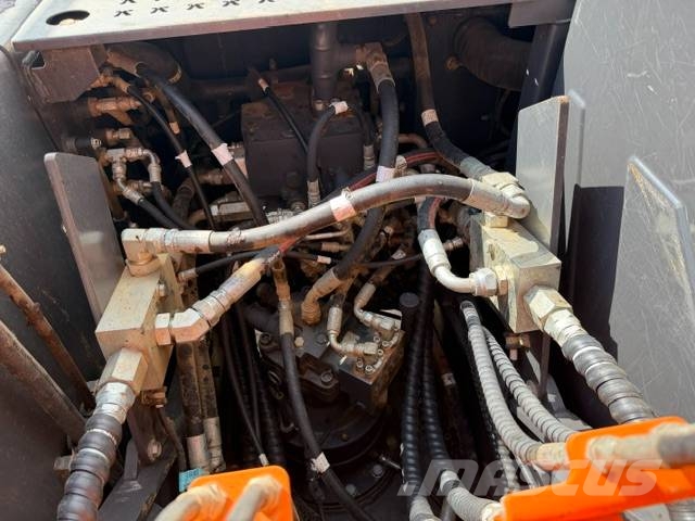 Doosan DX 140 LC-7 Crawler excavators