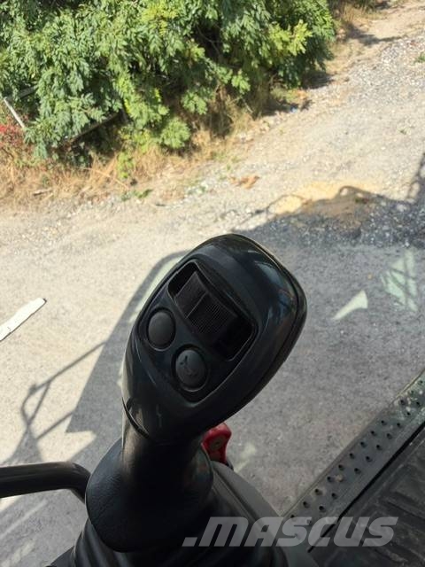Doosan DX 140 LC-7 Crawler excavators