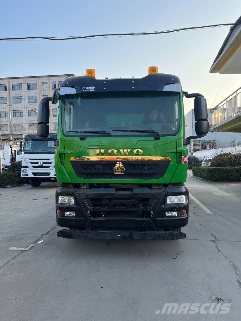Sinotruk HOWO NX 8*4 Грузовики-Самосвалы