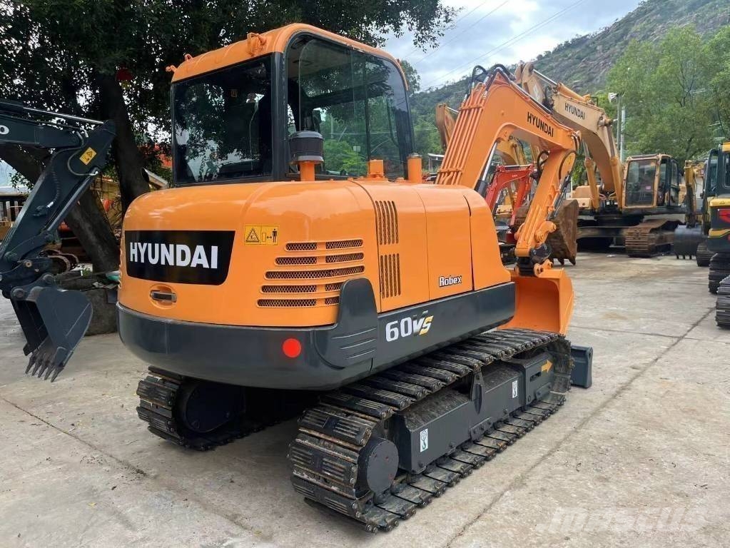 Hyundai 60vs Mini excavators < 7t (Mini diggers)
