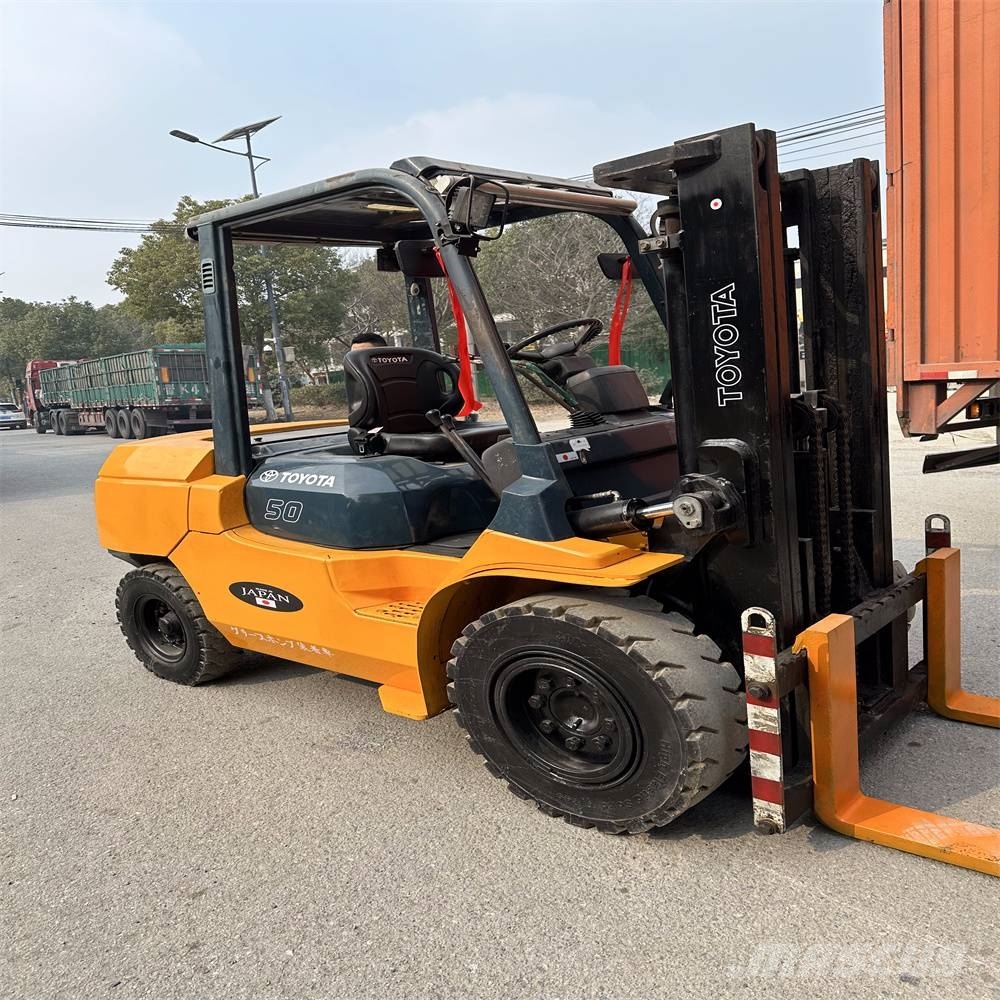 Toyota 02-7FDA50 Diesel forklifts