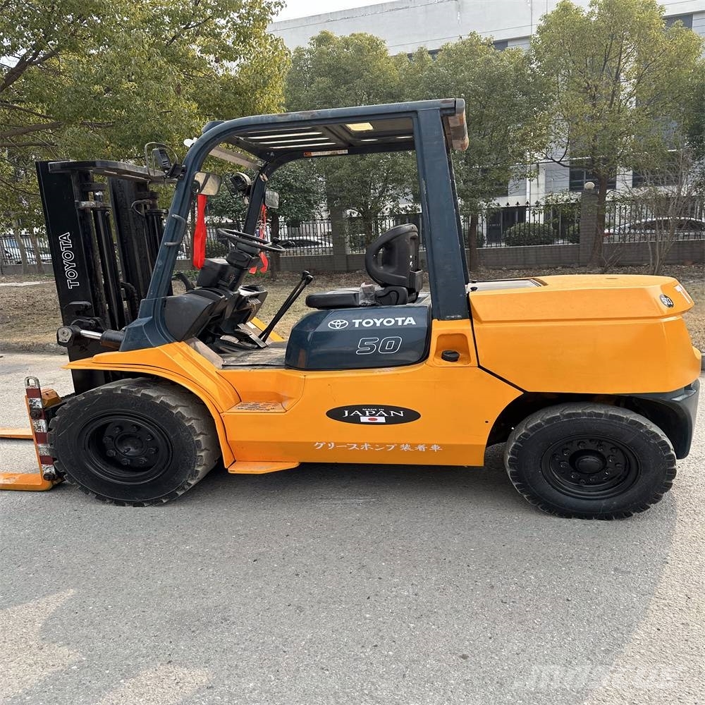 Toyota 02-7FDA50 Diesel forklifts