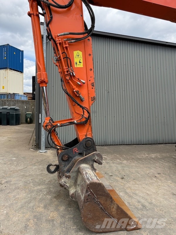 Hitachi ZX170W-6 حفارات بعجل