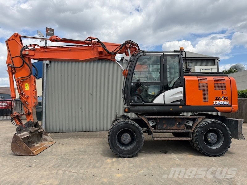 Hitachi ZX170W-6 حفارات بعجل