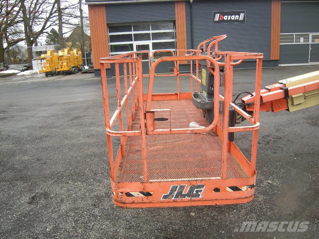 JLG 680 S Allrad Teleskopické plošiny