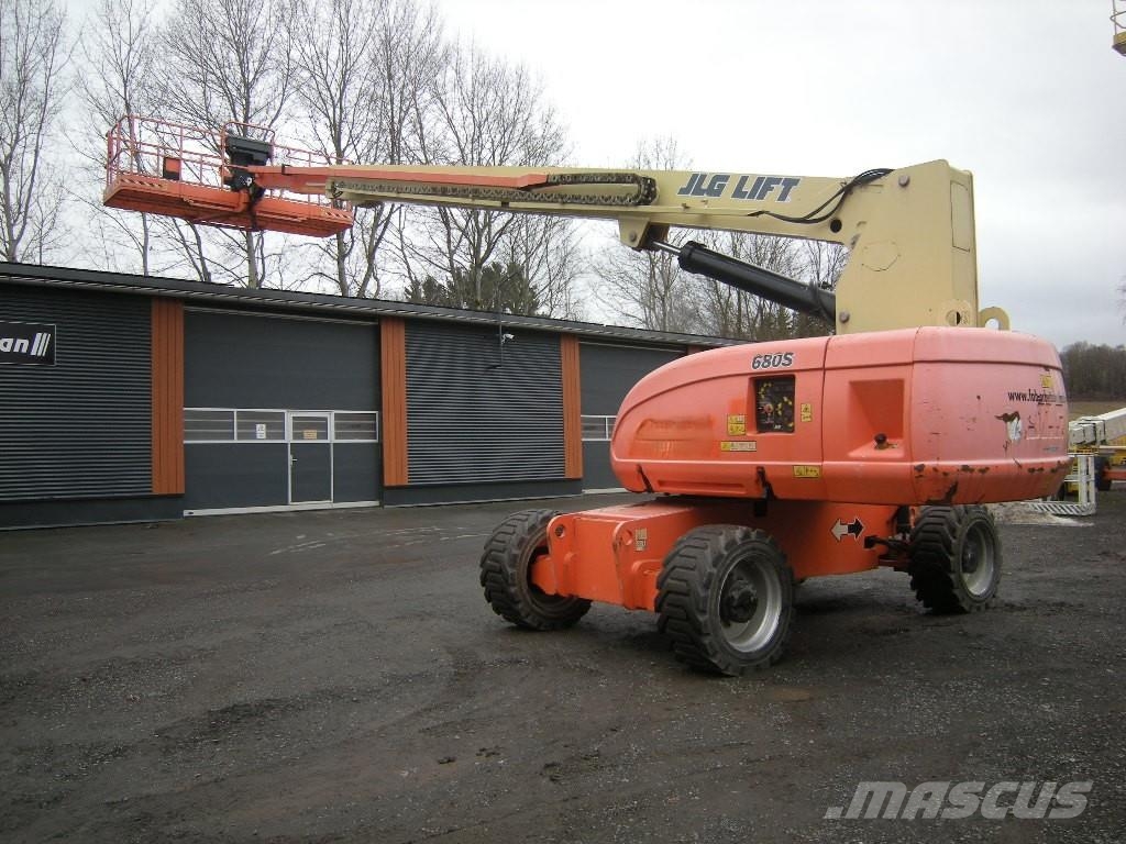 JLG 680 S Allrad Telescopic boom lifts