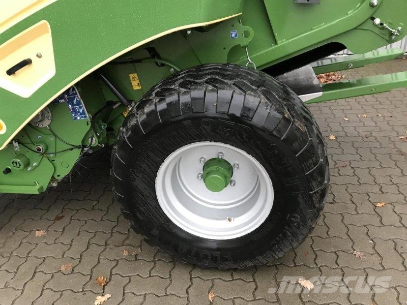 Krone V 165 XC VariPack ラウンドベーラー