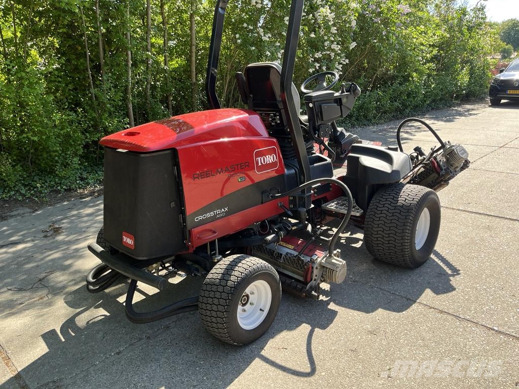 Toro Reelmaster 5010-H Crosstrax AWD ركوب الحشائش
