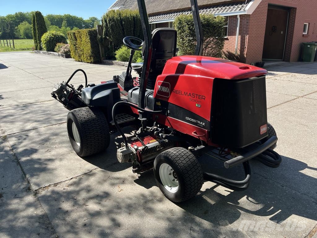 Toro Reelmaster 5010-H Crosstrax AWD ركوب الحشائش