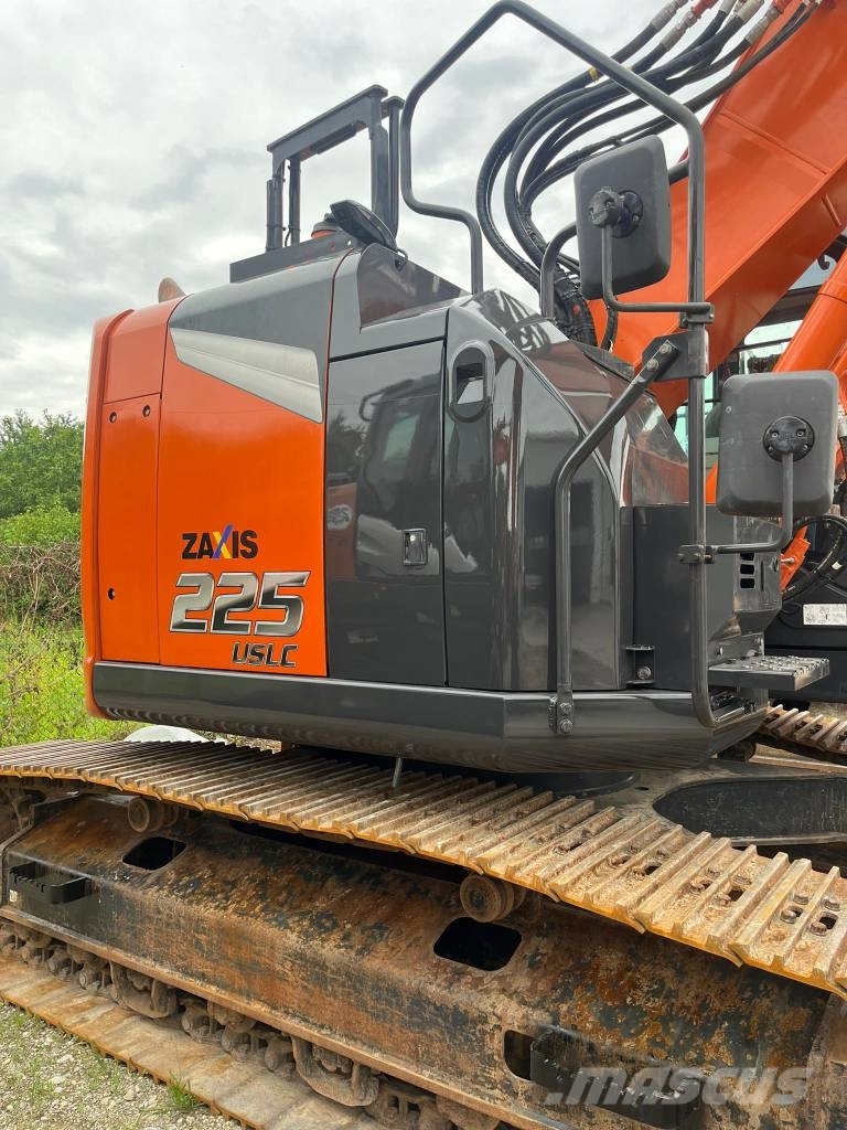 Hitachi ZX 225 US LC-7, 2022, Zagreb, Grad Zagreb, Croatia - Used