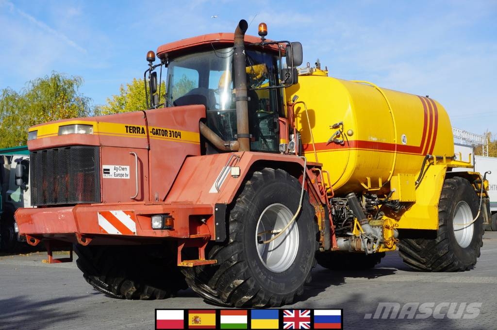 TerraGator TG 3104 Self-propelled liquid manure spreader ماكينات وملحقات تسميد أخرى