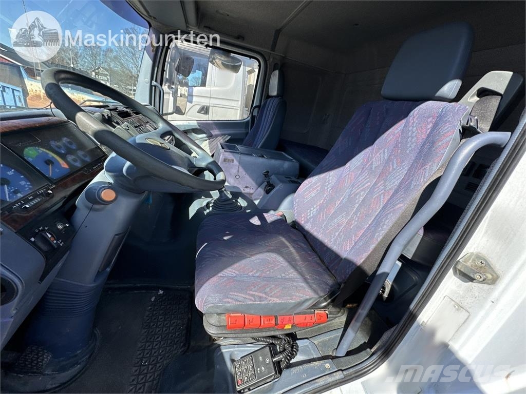 Mercedes-Benz 1223L4X2 Tovornjaki zabojniki
