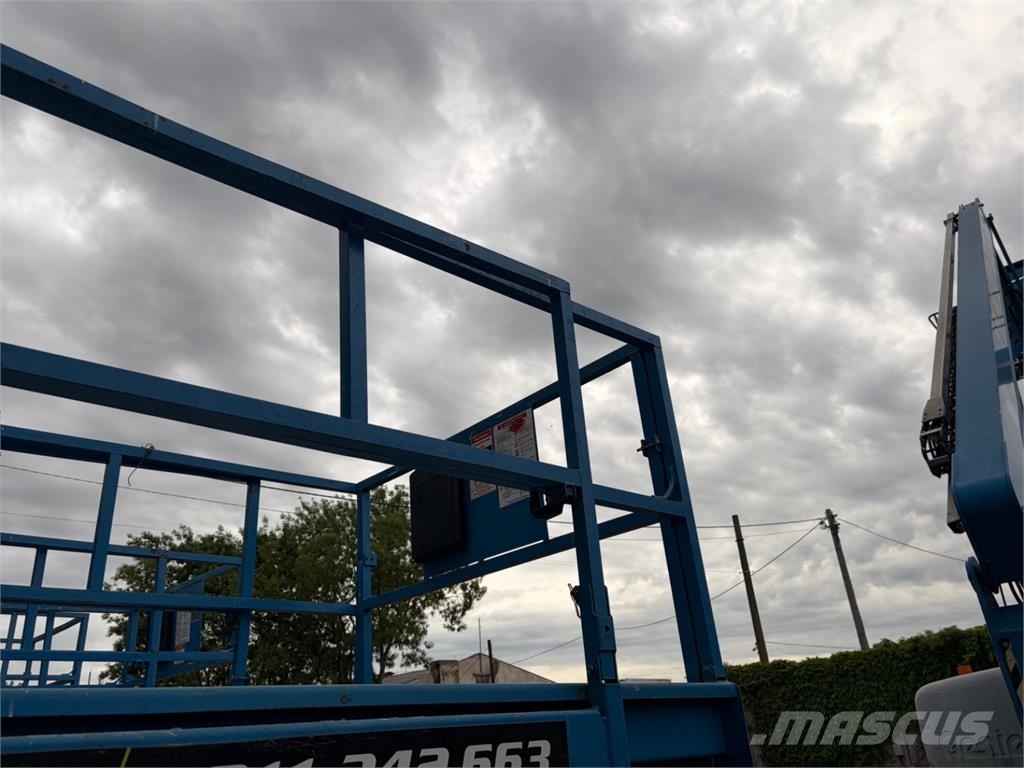 Genie GS - 4390 4X4 Construction - Autres
