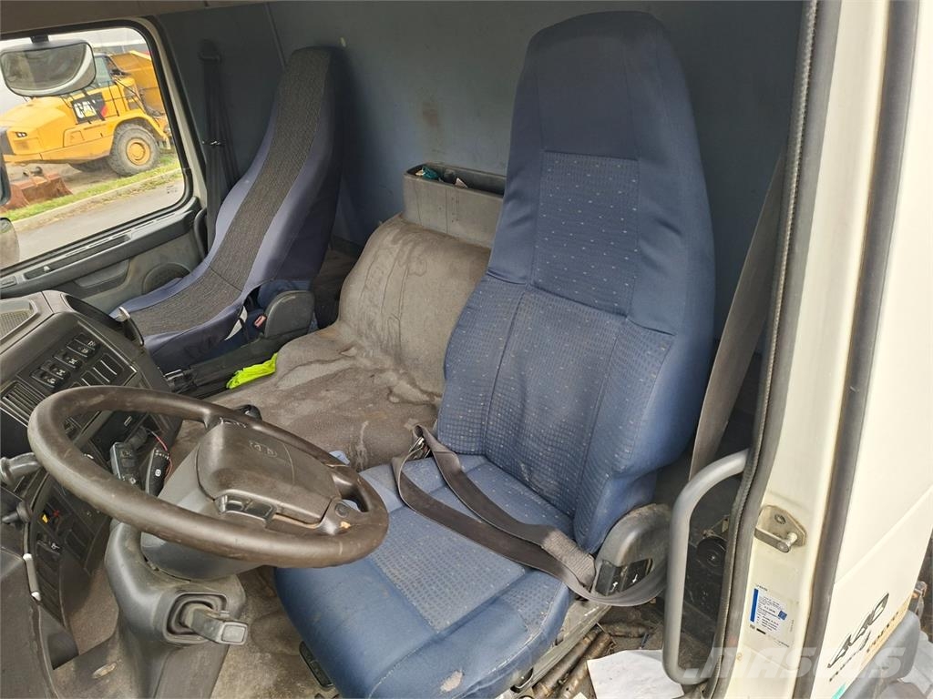 Volvo FM 13 440 86R 8X6 傾卸式卡車