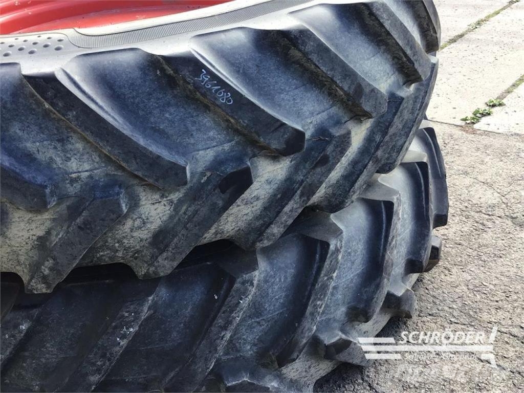 Fendt 520/70 R34 + 520/85 R46 PFLEGERÄDER Ruedas