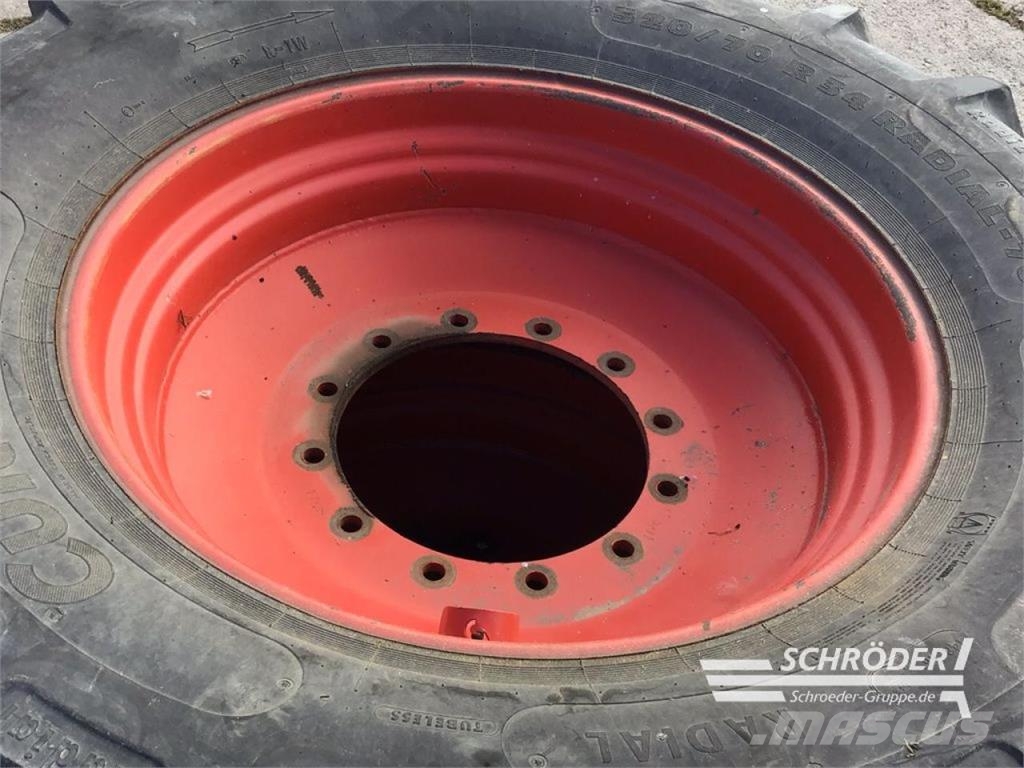 Fendt 520/70 R34 + 520/85 R46 PFLEGERÄDER Ruedas