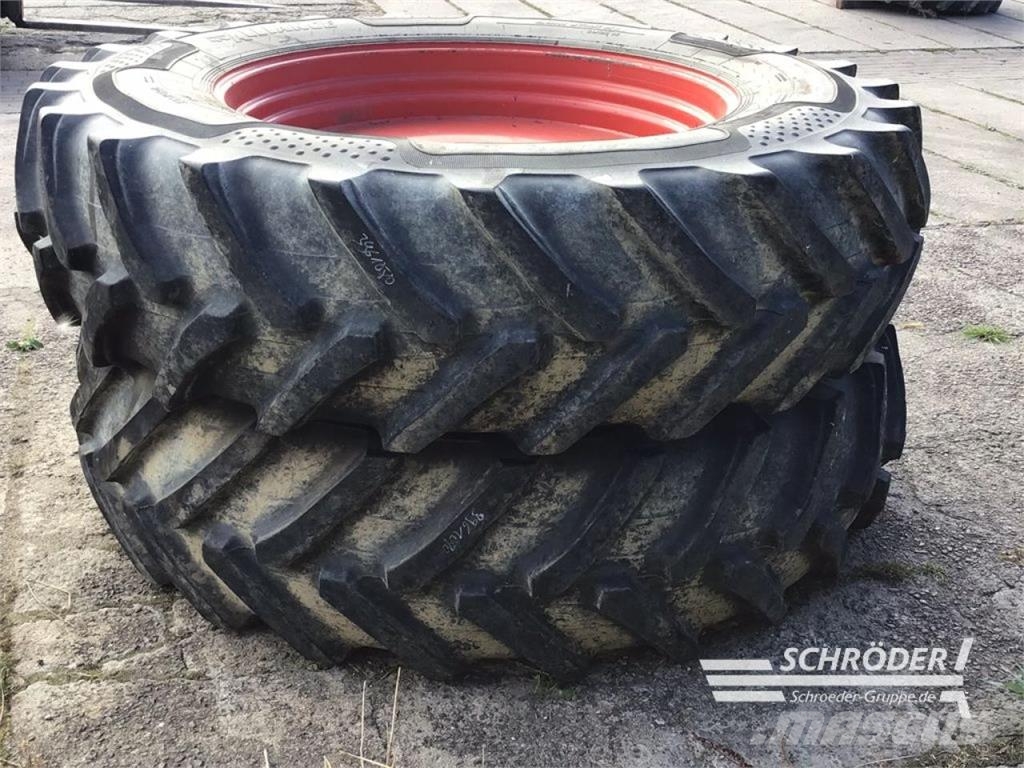 Fendt 520/70 R34 + 520/85 R46 PFLEGERÄDER Ruedas