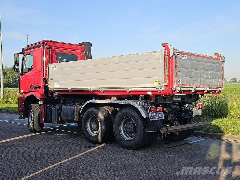 Mercedes-Benz AROCS 2645 6X4 RETARDER 151TKM Sklápače