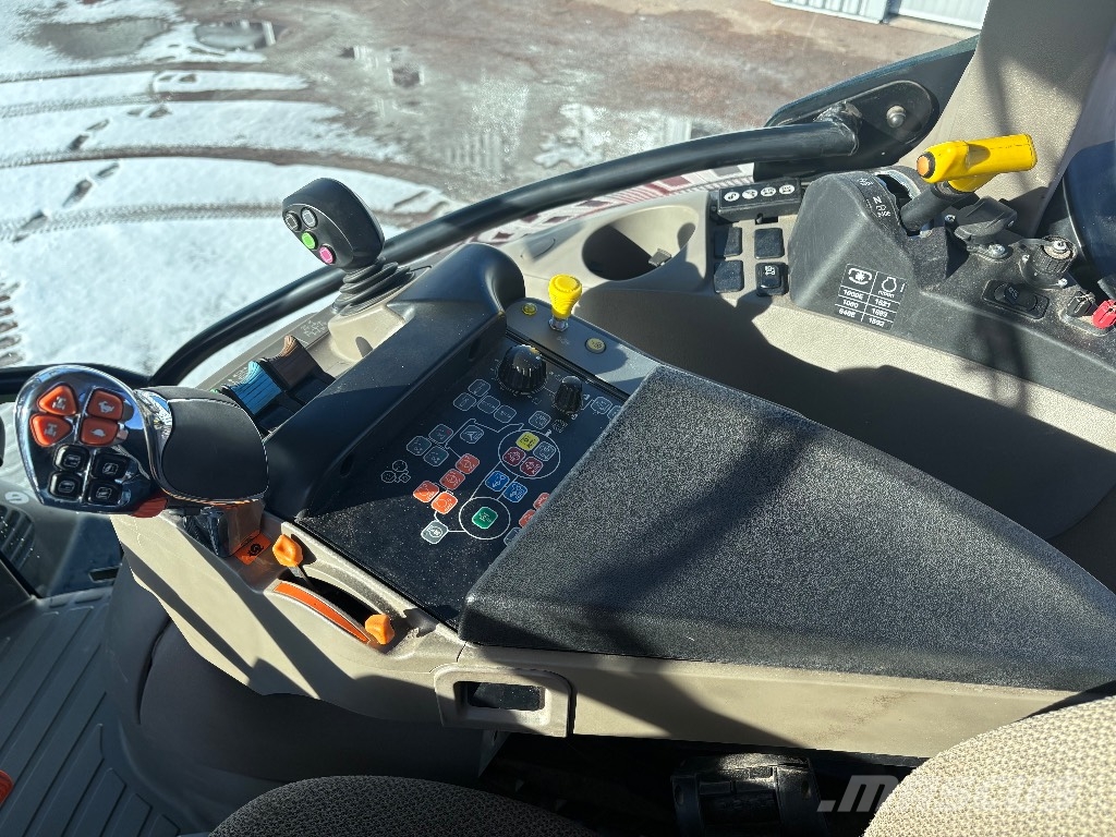 Case IH Maxxum 135 CVX, Quicke Q5, 1.335tim Traktori