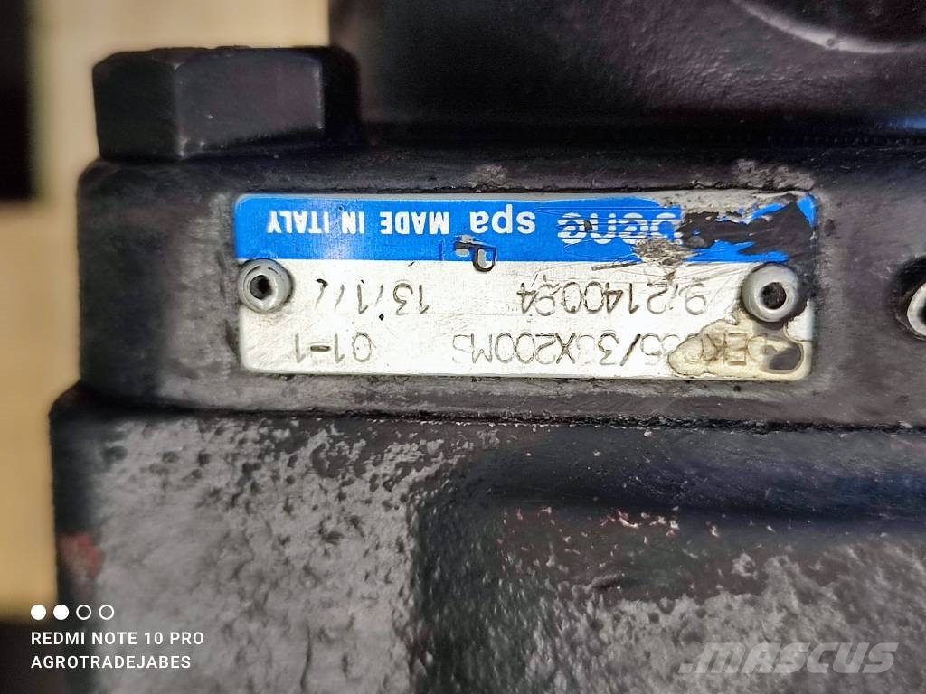 Bobcat Differential housing 972140094 Bobcat 2556 Ašys