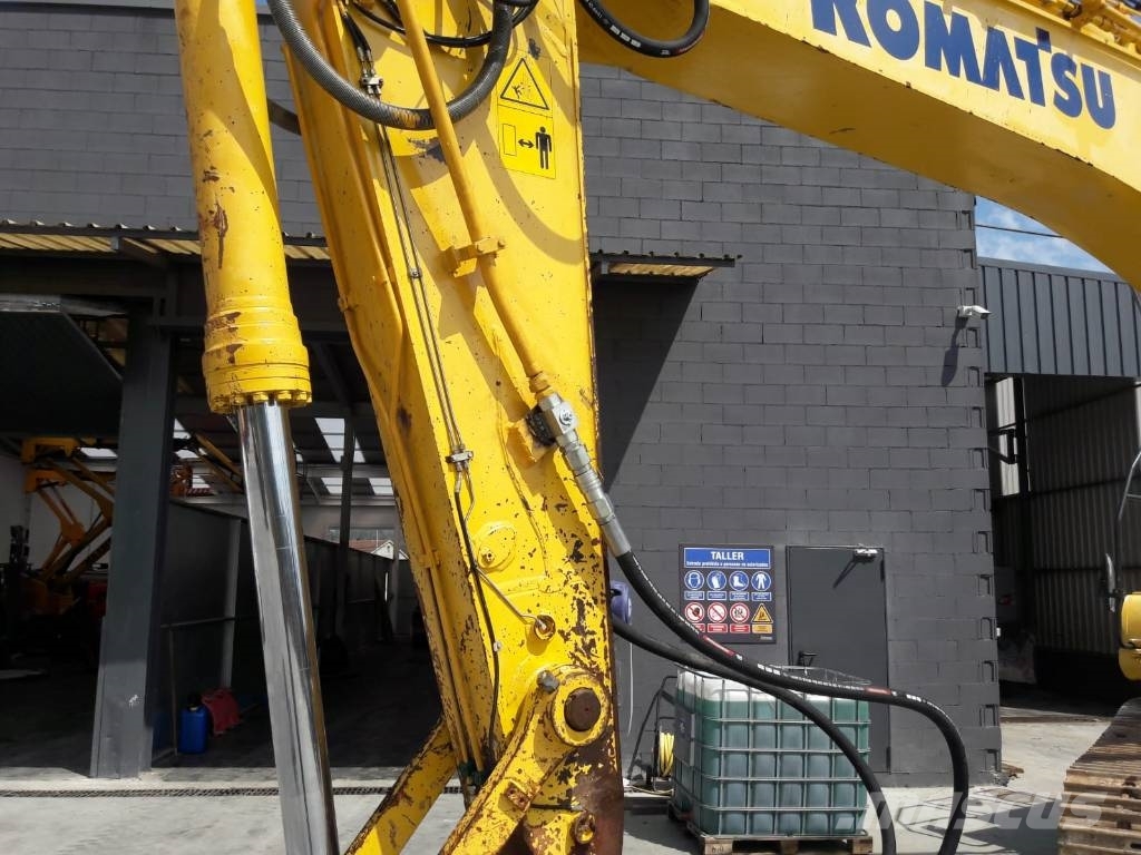 Komatsu PC360LC-10 حفارات زحافة